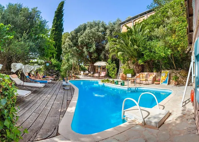 Pavezzo Country Retreat