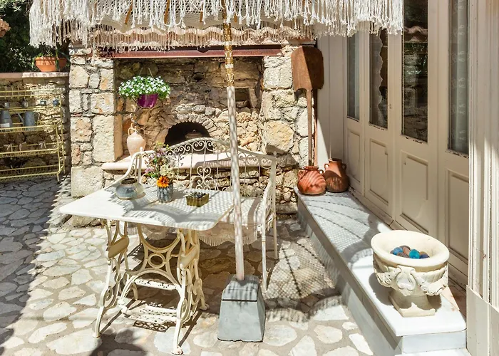 Pavezzo Country Retreat