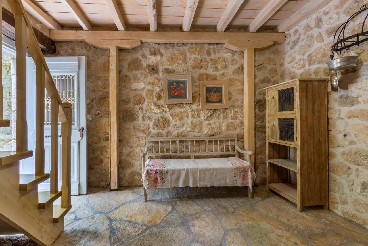 Pavezzo Country Retreat