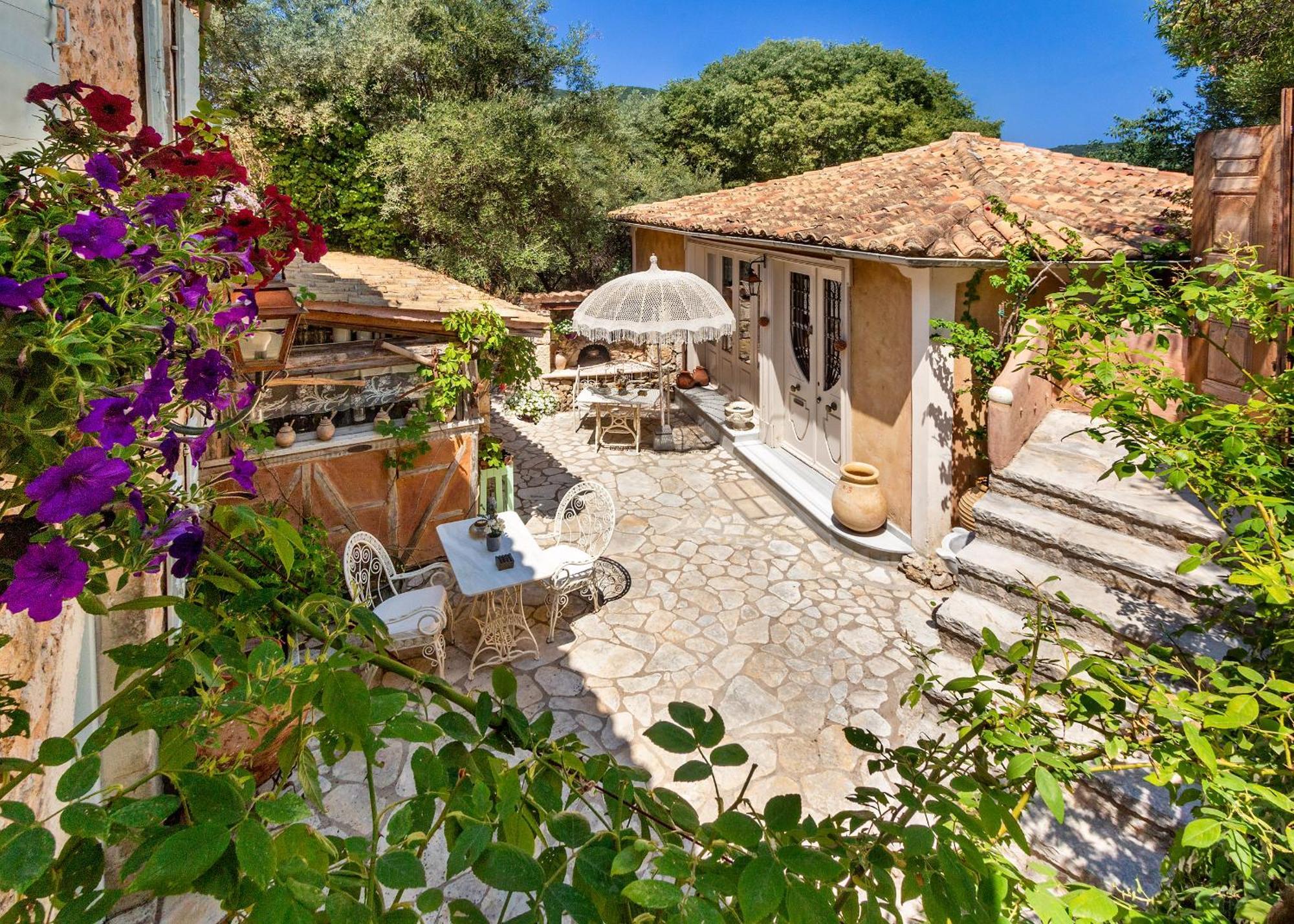 Aparthotel Pavezzo Country Retreat